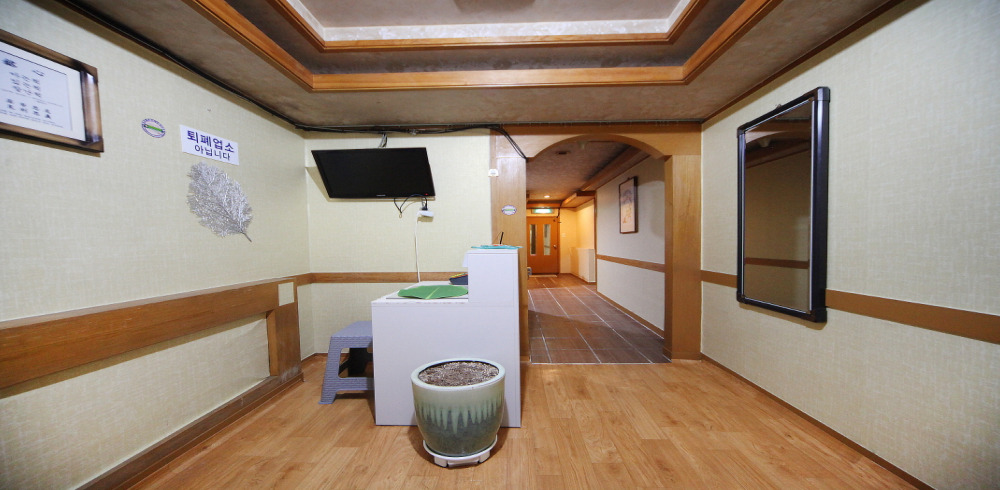 더샤론스웨디시 내부사진 2