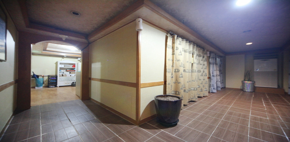 더샤론스웨디시 내부사진 3